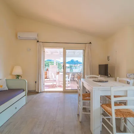 Apartment Brorent Dimora Pascoli 1 *