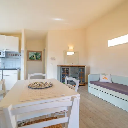 Appartement Brorent Dimora Pascoli 1 *